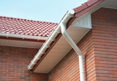 white gutters on house